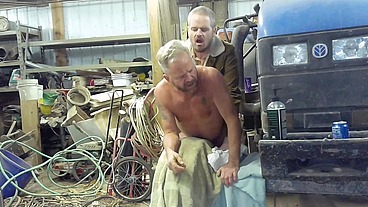 Using Miles1269xxx on his Farm