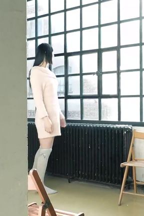 21 Naturals - Miyabi Surprises Her Guy with a Sensual Surprise
