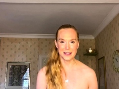 amateur blonde solo webcam
