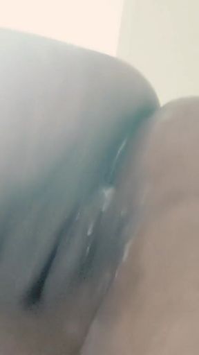 Stunning moment from &quot;zabardast hardcoor romantic very bha bi&quot;