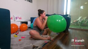 Looning Squirting By Ass Plug Betty