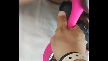 bondage con mi mi novio en la playa me pega con el latigo usando dildos