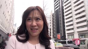 Second sex with Shiori, a mature married woman who has sex