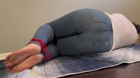 Amb3r Lynn Tied Up And Made To Pee Her Sexy Jeans - Verified Amateurs