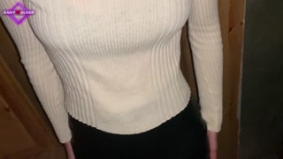 Teens have sex during a party