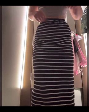 Fingering Tight Pussy in Fitting Room