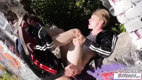 Strokes Robbie Dane Fucked Hard by Hung Twink Outdoo