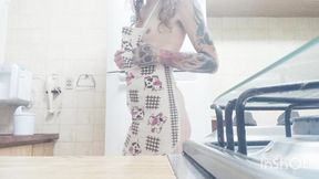 Trans Housewife Masturbating and Cumming in the Kitchen