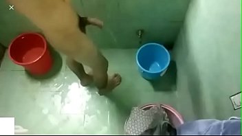 Quay L&eacute_n Anh Rể Cặc Bự Cong Tắm, Sục cặc