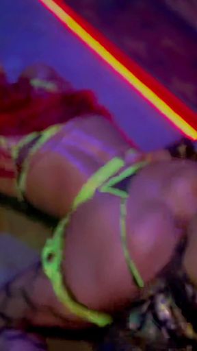Las Vegas Stripper Gets Railed at Work in 4K
