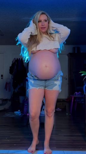 Pregnant woman in a room
