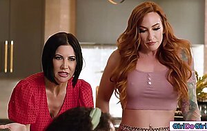 Stepmoms take control over dildo app