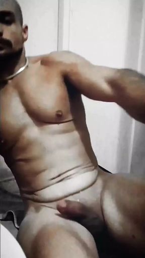 YOUNG AMATEUR HUNK BEAU BOFFUM FINGERS AND STROKES IN BATHROOM AT SUNDAY DINNER
