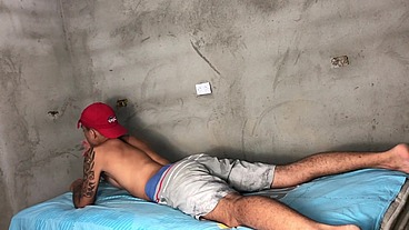 TOMANDO LEITE DO NAMORADO