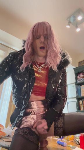 Jess Silk Rides Dildo