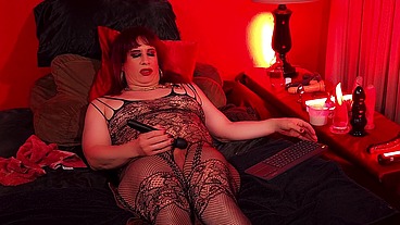 I had to fuck my ass i was so horny, and i cum like a sissy always