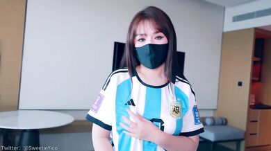 Football coach gets creampie from sexy soccer babe with footjob