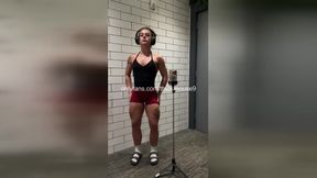TikTok Stepdaughter's TikTok Surprise: Stepdad's Dick Gets Wet!
