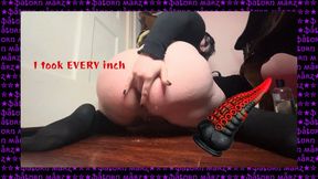 Anal Slut Fucks Thick Tentacle