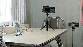 instead of coffee, the neighbor started sucking my dick until she got a lot of cum in her mouth