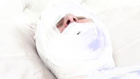 ”Huge Tits Alt Brunette Rocky Emerson Cucks Injured Hubby with Danny Mountain”