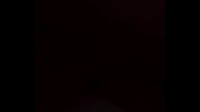 Colegiala de los olivos gritona