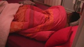 voici redwen mon ptoe arab qui va se faire doser par surprise par son pote ...