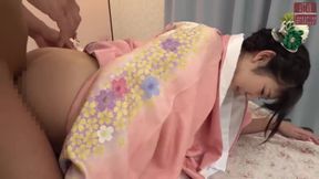 Shy Kimono Beauty Picked up and Introduced to a Thrilling New Kind of Pleasure - Chapter4
