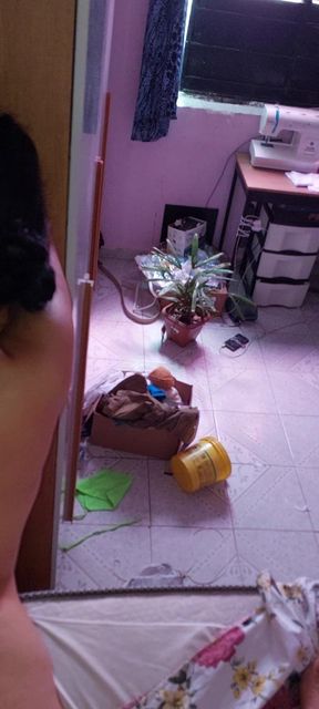 Sex with Vanessinha with Her Legs Apart