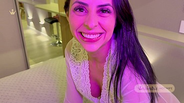 Corno manso conseguiu fuder a esposinha hotwife sem ser humilhado - Marido corno chega em casa e a safada estava se arrumando para o macho, mas a safada resolveu fuder com o corninho feliz.
