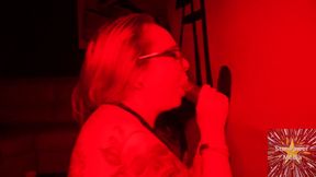 Savanna Smashes the Glory Hole Record in Jaw-dropping Contest