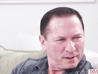Stepdaughter Satine Summer wishes her stepdad to educate her anal sex. The dude hesitated but this babe insists,so this chab widens her legs but bangs her snatch 1st