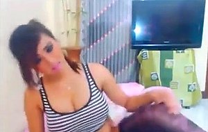 Kinky shecock blowing her own dick