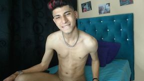 Mau Checkik Private Show