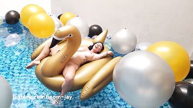 Amateur Looners Gushed Choked on BBC Balloon Pops Pool Fuck