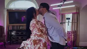 MILF Payton Preslee's big tits get attention at the party