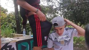 SEXO SUCK OFF AL EENTRENADOR DE FUTBOL