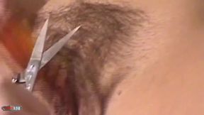 Martha: Shaving an Old Mature&#039;s Pussy
