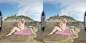 Risky Public Beach Masturbating On Vacation With Hot Ginger Lea Sunbathing And Vibrating Rfo