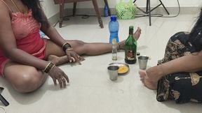 Two theives fucked hard the housewives