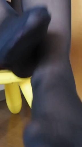 Big Buttocks, Soles, Crotch