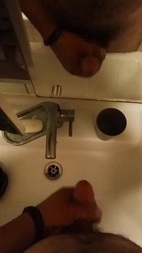 I Love to Watch Myself