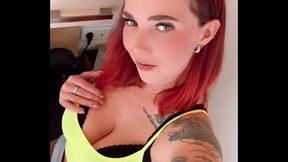 Everyone who is a VIP will get a free naked picture of me as a gift again today!