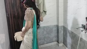 Indian muslim girl ko paise dekar jabar dasti pela