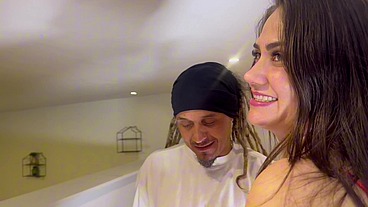 Loira Puta Daniela Baker que possui um Rabão delicioso deu muito sua bocetinha e Cuzinho para a maio pica do Brasil Big Rasta na frente do CORNO