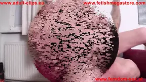 Kinky babe deepthroats cock