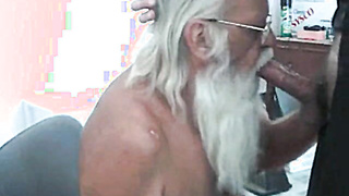 Santa Daddy Paul's Breakfast Blowjob