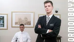 Devoted Elder Nic Submits Passionately to His Doms Demands – Hot Gay Scene