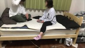 彼女とのお泊まりデートでイチャイチャしていると理性が崩壊してしまいボチボコで朝まで激しく性に励みました