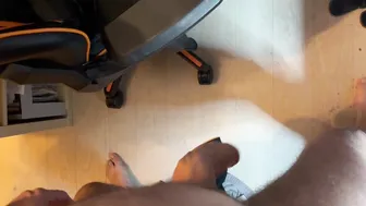 Thick uncut cock swings while mature German man walks naked